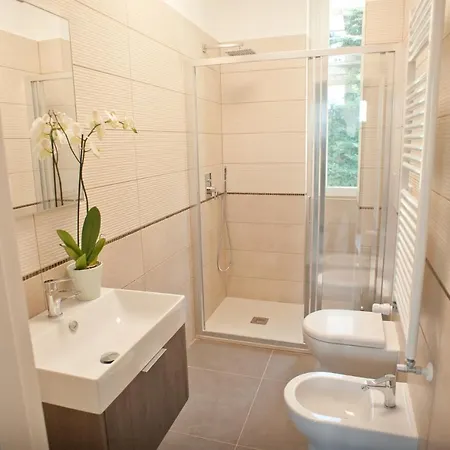 Veronese 4 Apartman *